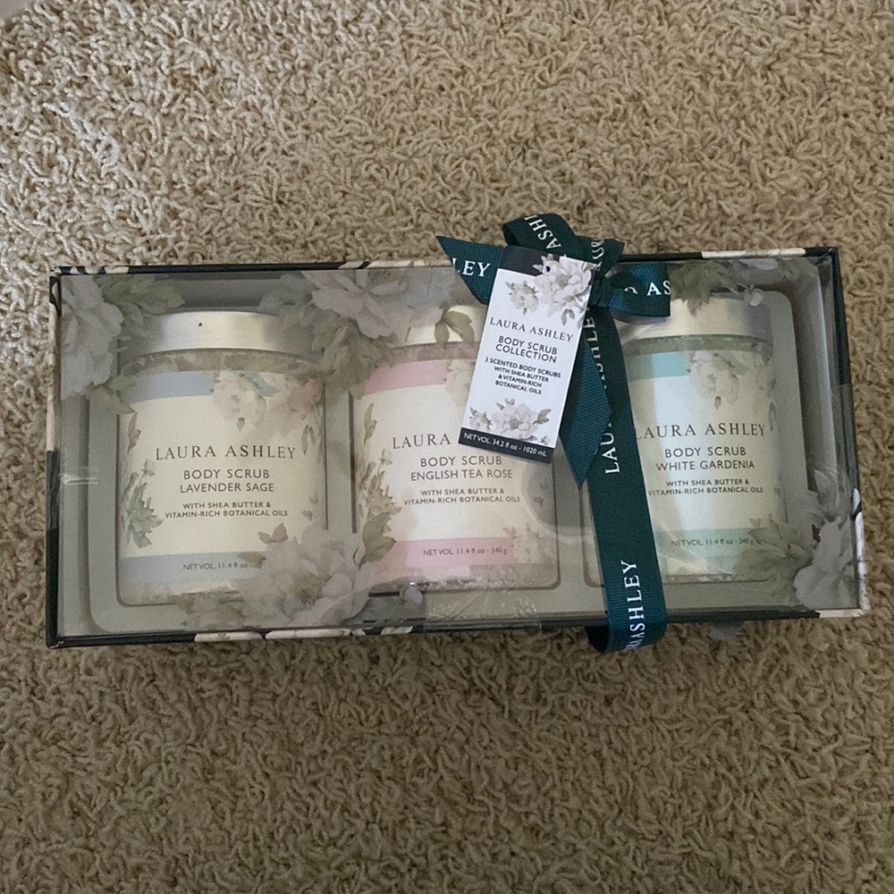 Laura Ashley Body Scrub Collection